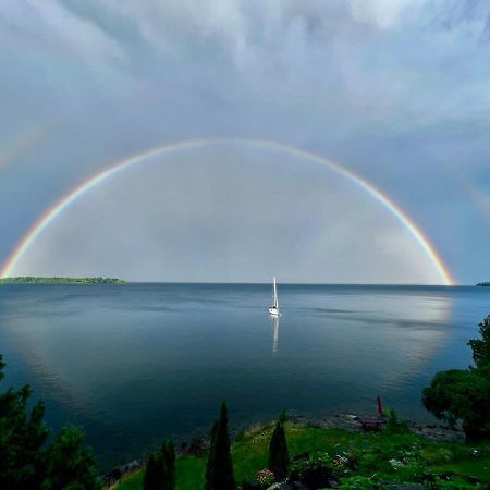 Loza House Adirondack Skydeck Unit Lake Front Plattsburgh Exterior foto