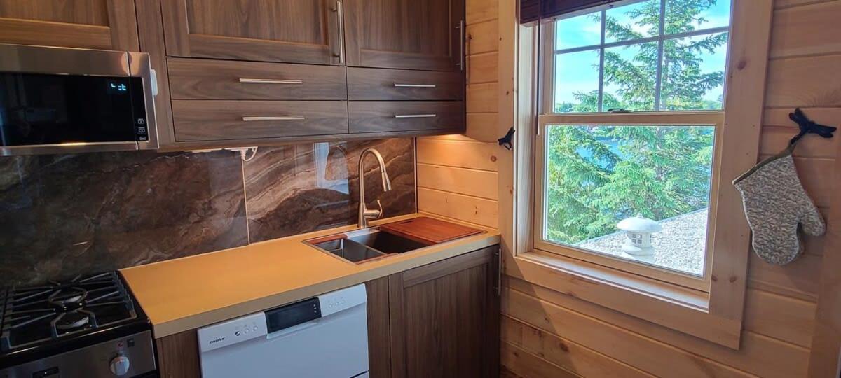 Loza House Adirondack Skydeck Unit Lake Front Plattsburgh Exterior foto